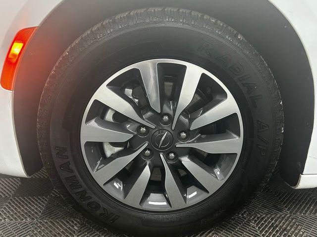 used 2023 Chrysler Pacifica Hybrid car, priced at $24,529