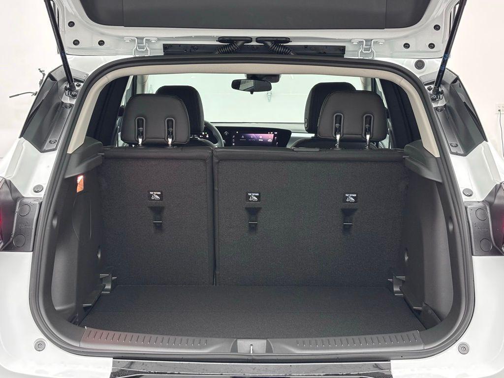 new 2026 Buick Encore GX car, priced at $30,357