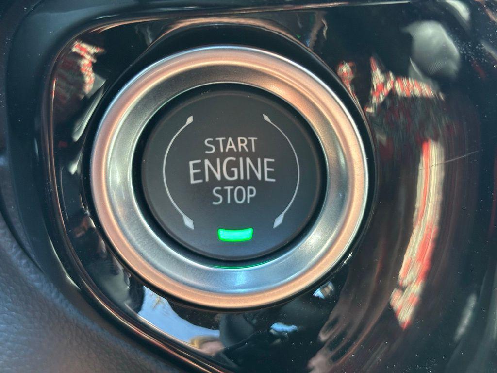 new 2025 GMC Sierra 1500 car, priced at $65,218