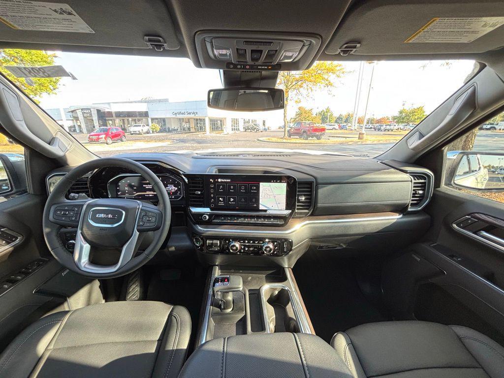 new 2025 GMC Sierra 1500 car, priced at $65,218