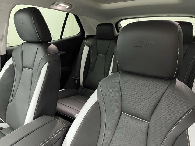 new 2025 Buick Envision car, priced at $41,890