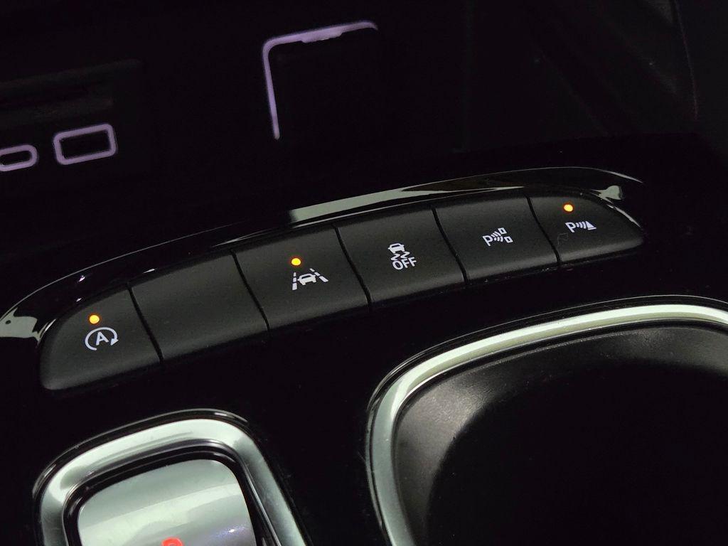 used 2022 Buick Envision car, priced at $28,998