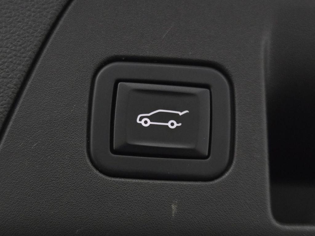 used 2022 Buick Envision car, priced at $28,998