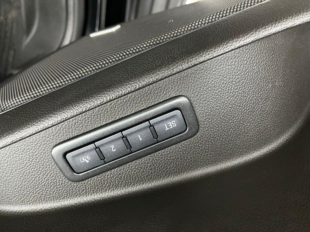 used 2017 GMC Yukon car, priced at $23,495