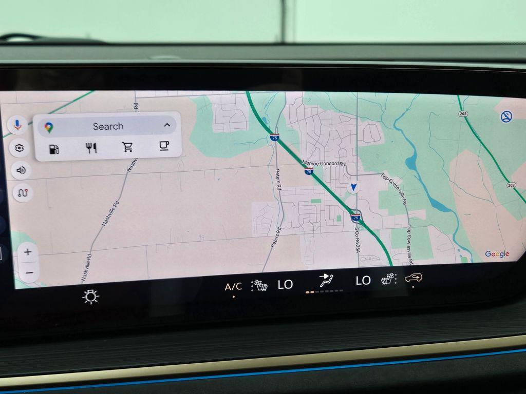 new 2025 Buick Envision car, priced at $41,116