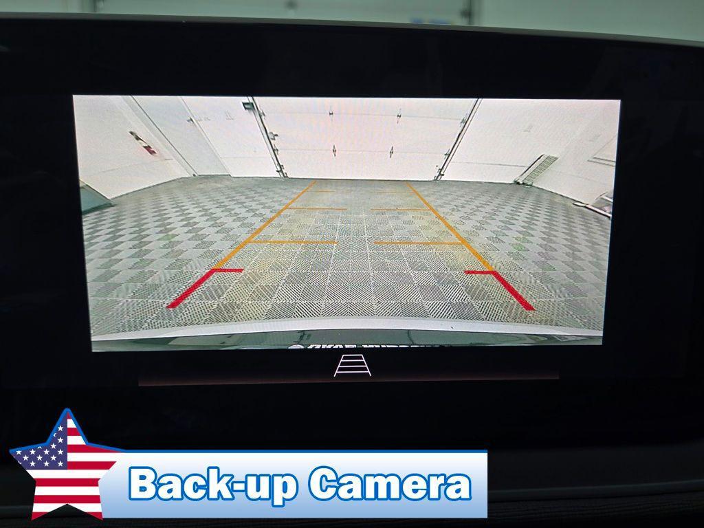 new 2025 Buick Envista car, priced at $30,000