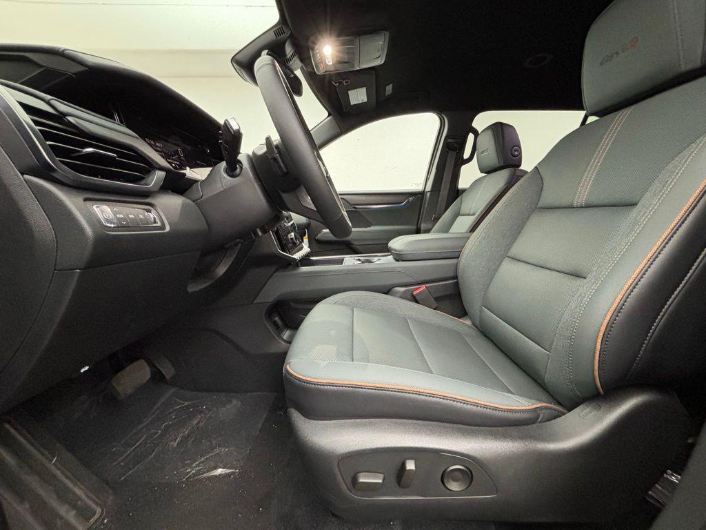 new 2025 GMC Acadia car, priced at $52,000