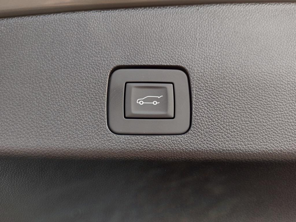 new 2026 Buick Encore GX car, priced at $32,750