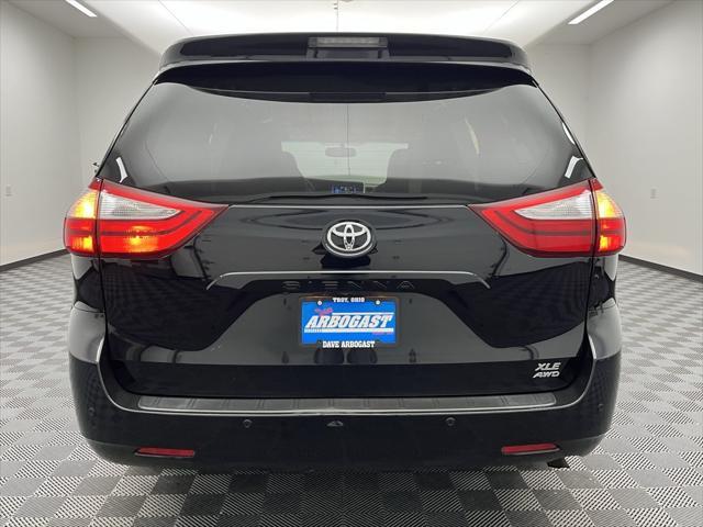 used 2016 Toyota Sienna car, priced at $16,200