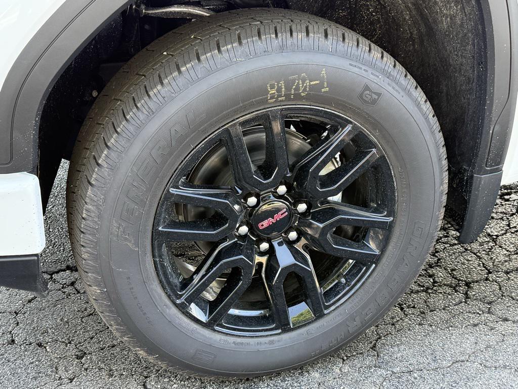 new 2025 GMC Sierra 1500 car, priced at $53,500