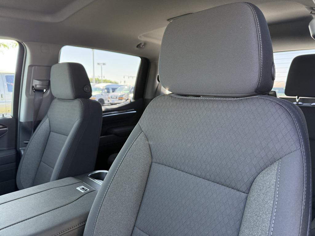 new 2025 GMC Sierra 1500 car, priced at $53,500