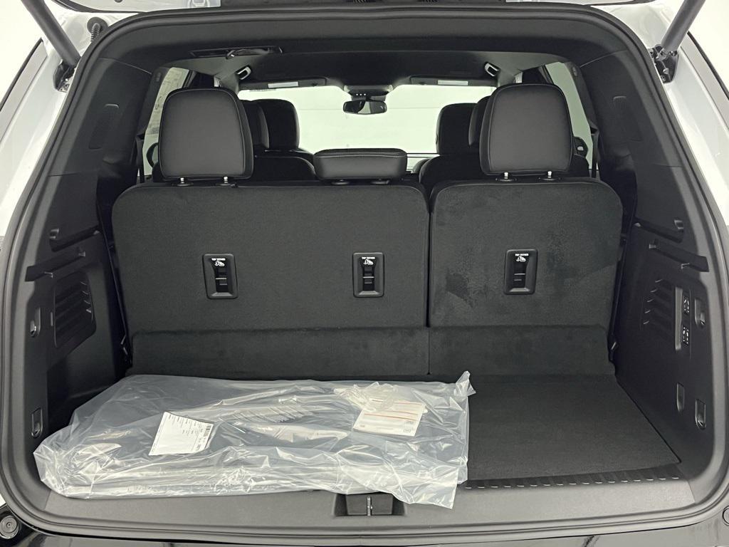 new 2025 Buick Enclave car, priced at $48,776