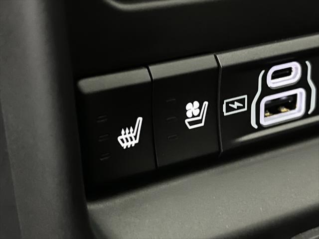 used 2025 Ram 1500 car, priced at $63,987