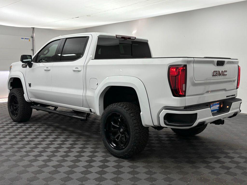 new 2025 GMC Sierra 1500 car, priced at $82,000