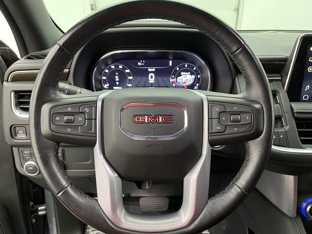 used 2022 GMC Yukon car, priced at $46,326
