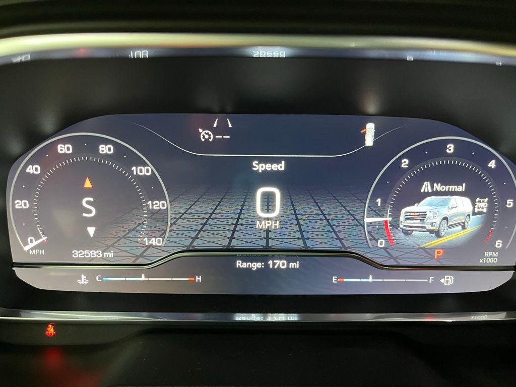 used 2022 GMC Yukon car, priced at $46,326