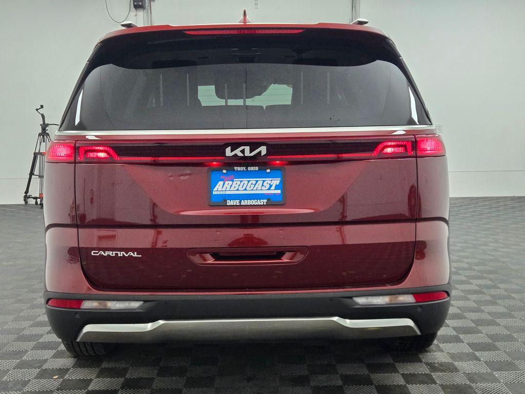 used 2024 Kia Carnival car, priced at $36,681