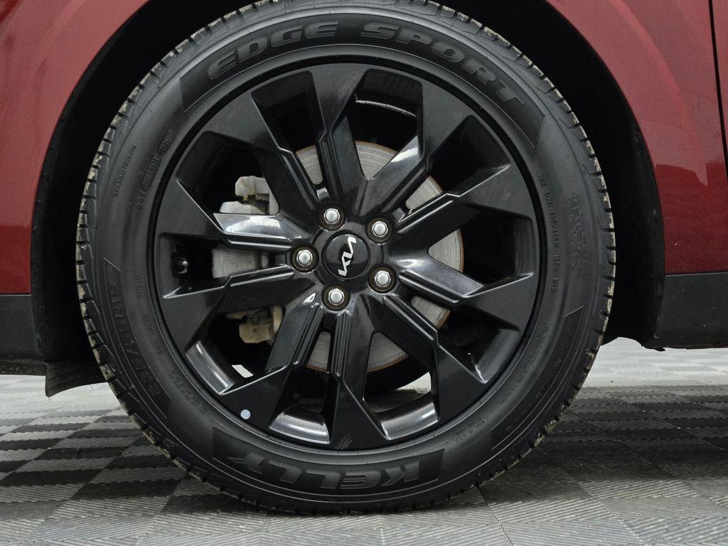 used 2024 Kia Carnival car, priced at $36,681