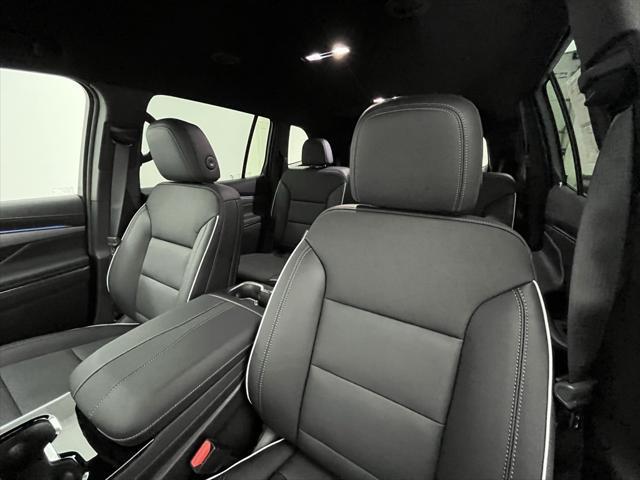 new 2025 Buick Enclave car, priced at $46,559