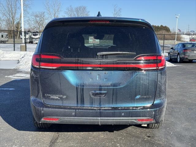 used 2022 Chrysler Pacifica Hybrid car, priced at $27,987