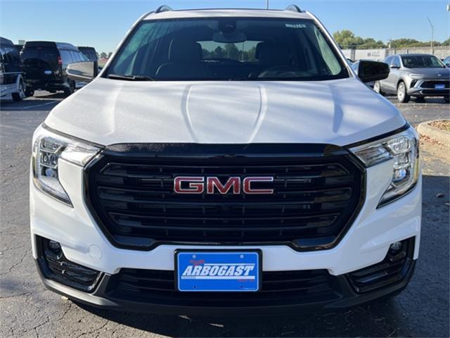 new 2024 GMC Terrain car, priced at $33,000