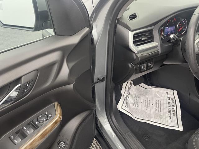 used 2023 GMC Acadia car, priced at $30,518