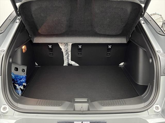 new 2025 Buick Envista car, priced at $31,835