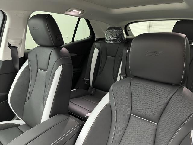 new 2025 Buick Envision car, priced at $43,240