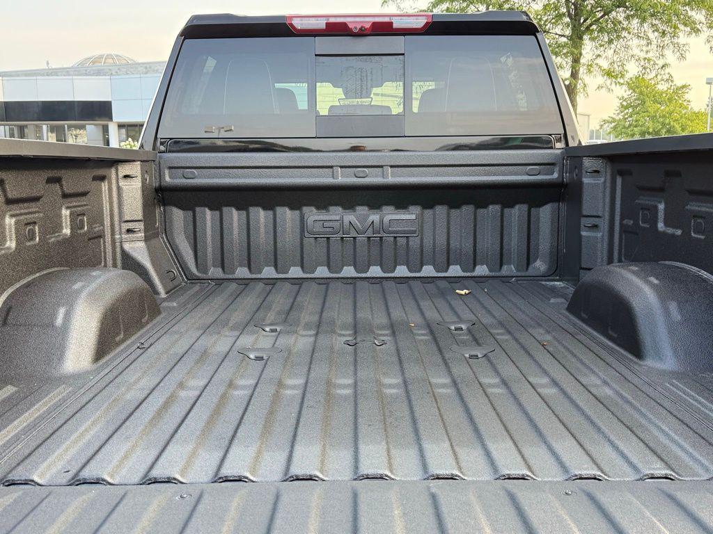 new 2025 GMC Sierra 2500 car, priced at $91,000