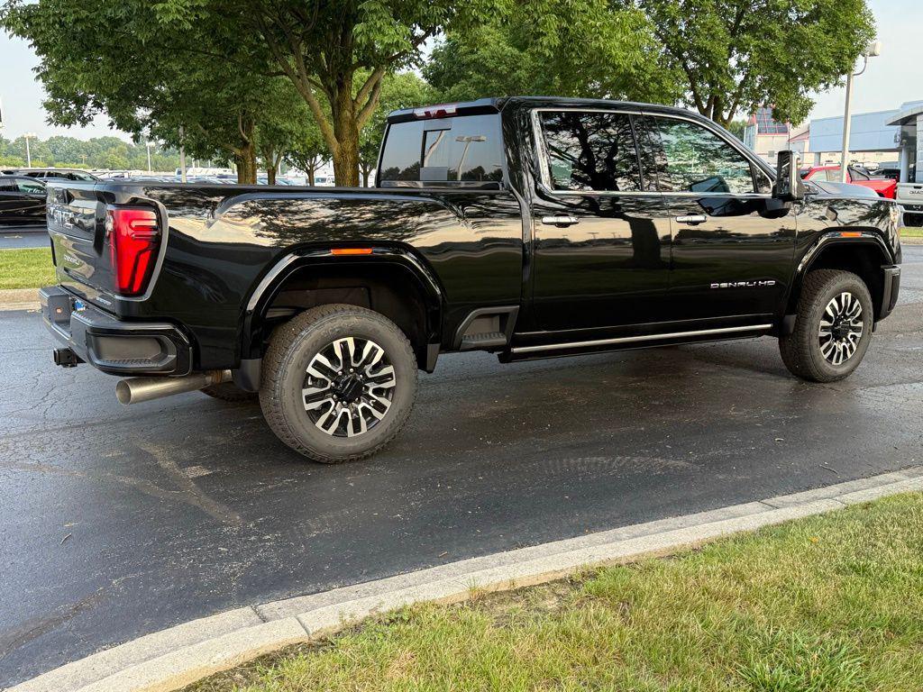 new 2025 GMC Sierra 2500 car, priced at $91,000