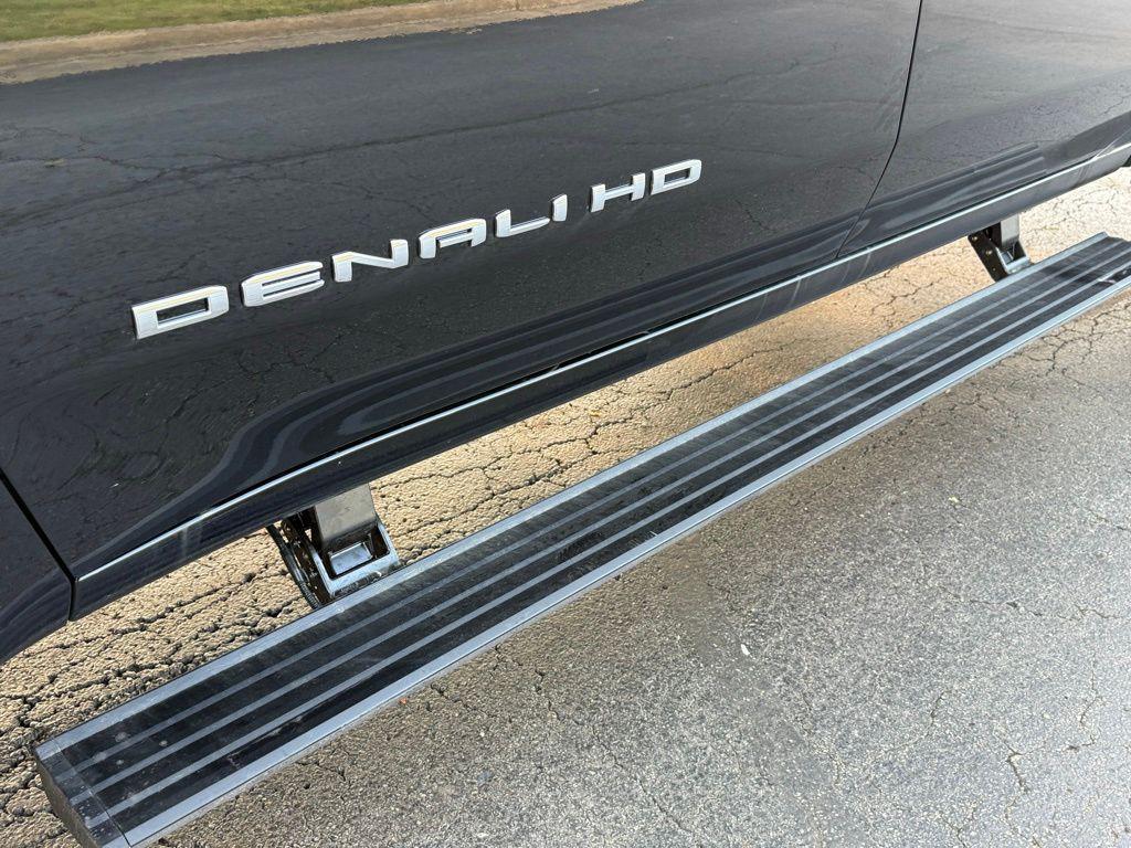 new 2025 GMC Sierra 2500 car, priced at $91,000