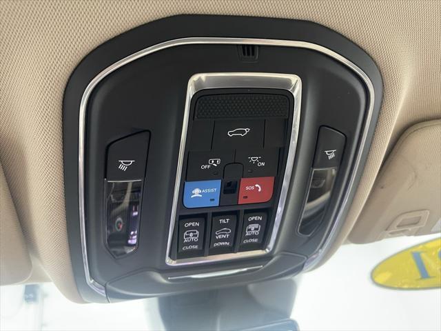 used 2021 Jeep Grand Cherokee L car, priced at $29,598