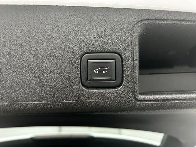 used 2023 GMC Terrain car, priced at $21,895