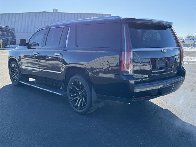 used 2018 Cadillac Escalade ESV car, priced at $32,260