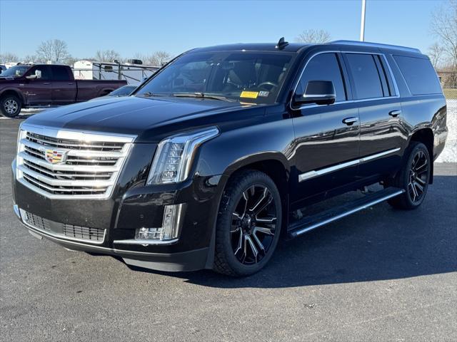 used 2018 Cadillac Escalade ESV car, priced at $32,260