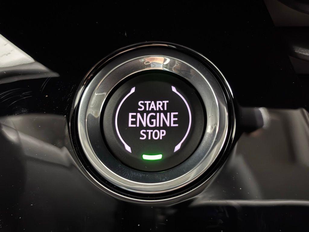 new 2025 Buick Envision car, priced at $42,428