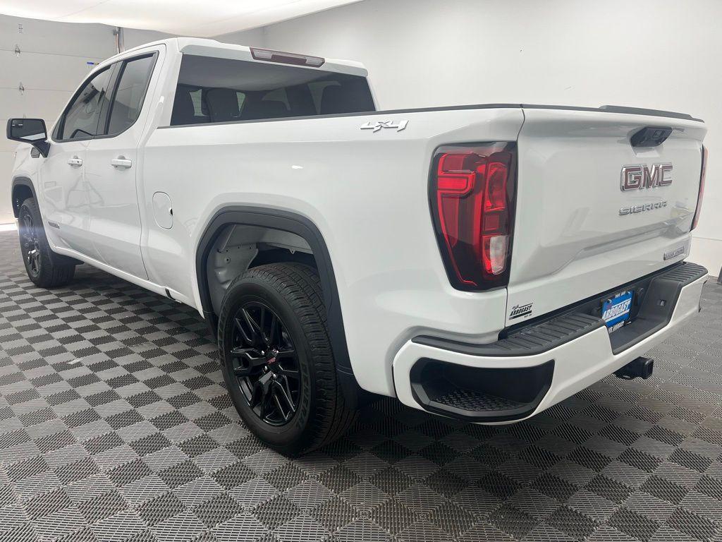 used 2023 GMC Sierra 1500 car, priced at $39,768