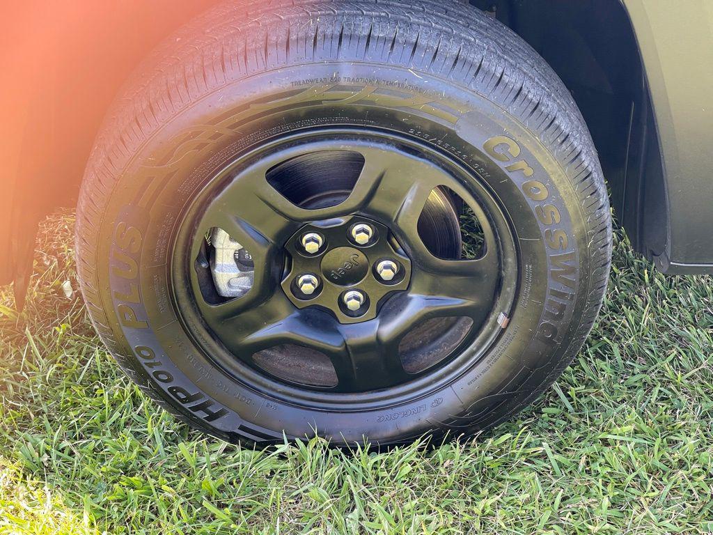 used 2022 Jeep Renegade car, priced at $18,996