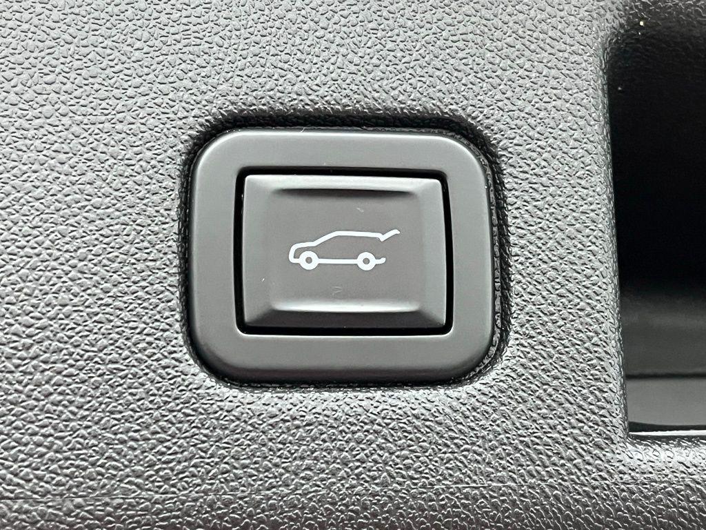 used 2020 Chevrolet Equinox car, priced at $19,967
