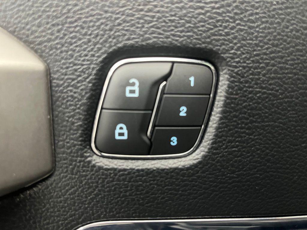 used 2020 Ford F-150 car, priced at $32,173