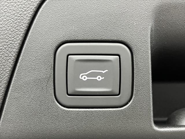 new 2025 Buick Envision car, priced at $39,245