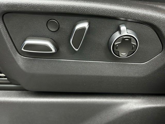 used 2025 GMC Sierra 2500 car, priced at $83,219