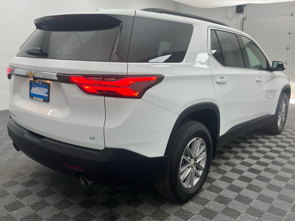 used 2023 Chevrolet Traverse car, priced at $31,500