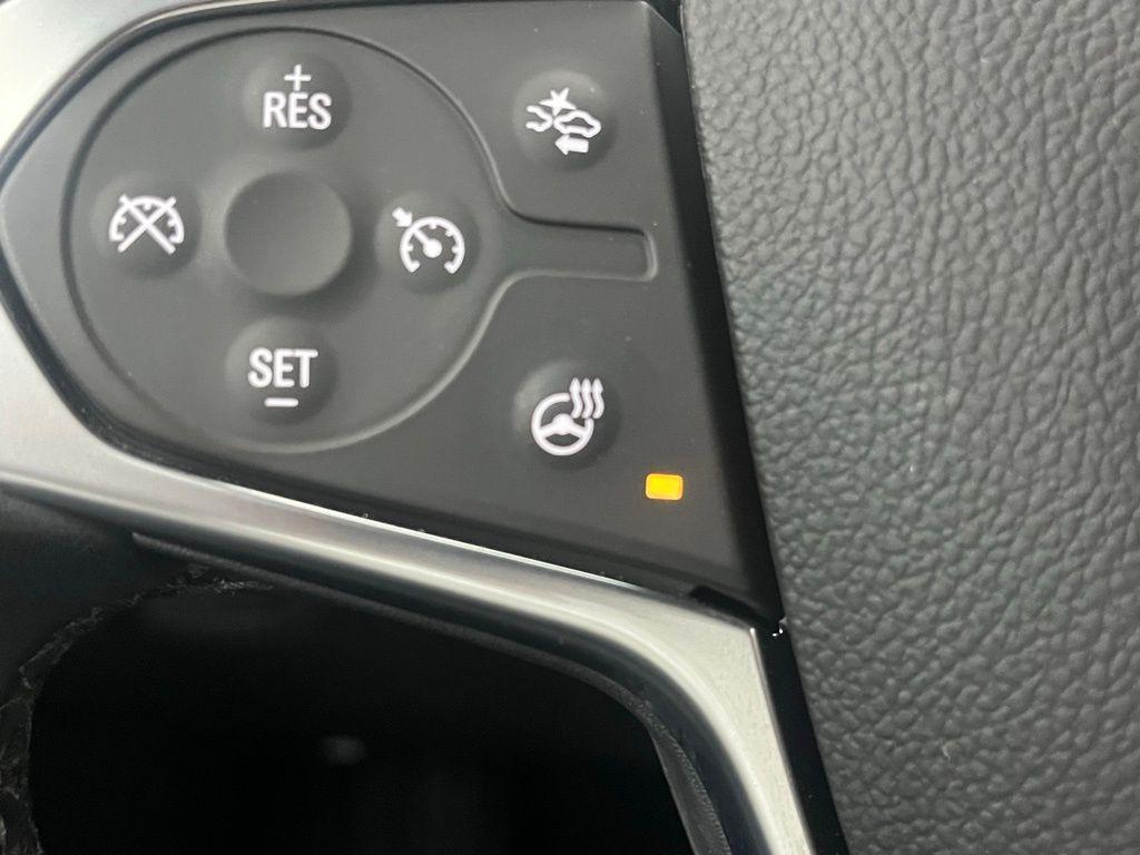 used 2023 Chevrolet Traverse car, priced at $31,500