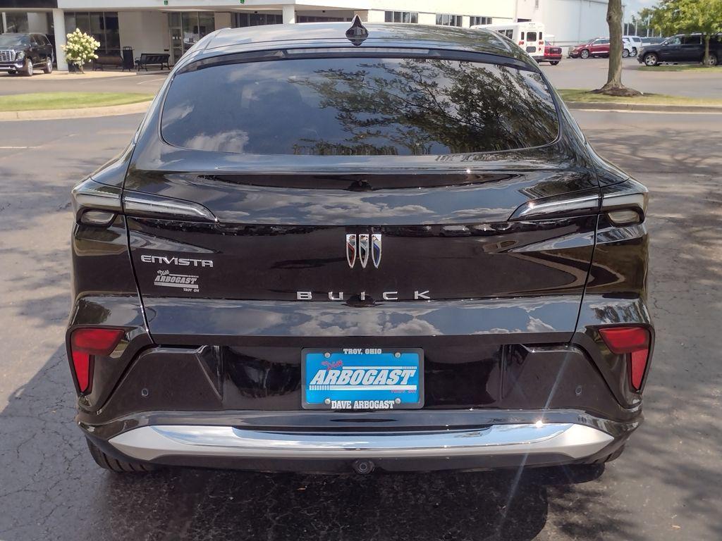 new 2025 Buick Envista car, priced at $31,000