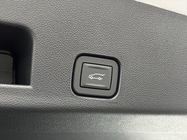 new 2025 Buick Enclave car, priced at $53,630