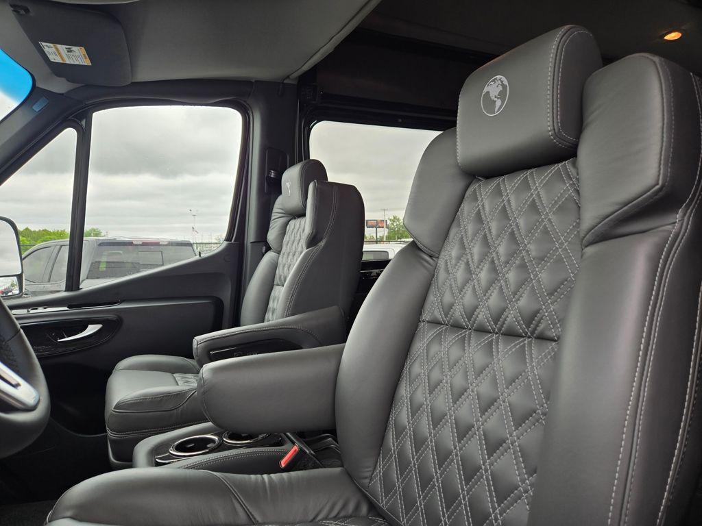 new 2024 Mercedes-Benz Sprinter 2500 car, priced at $113,420