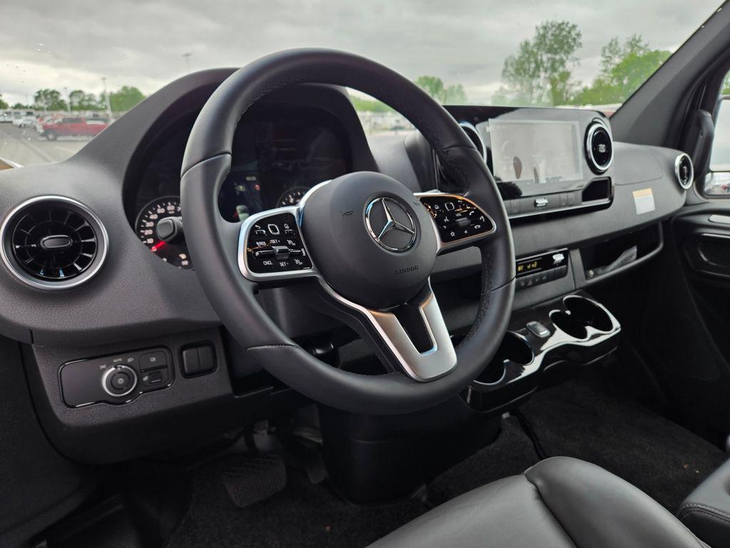 new 2024 Mercedes-Benz Sprinter 2500 car, priced at $113,420