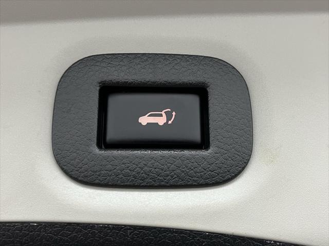 used 2019 Nissan Rogue car, priced at $18,175