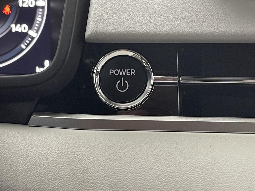 used 2023 Mitsubishi Outlander PHEV car, priced at $30,500